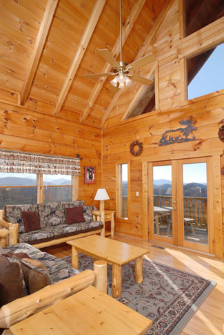 Pigeon Forge Three Bedroom Cabin Living Room Area